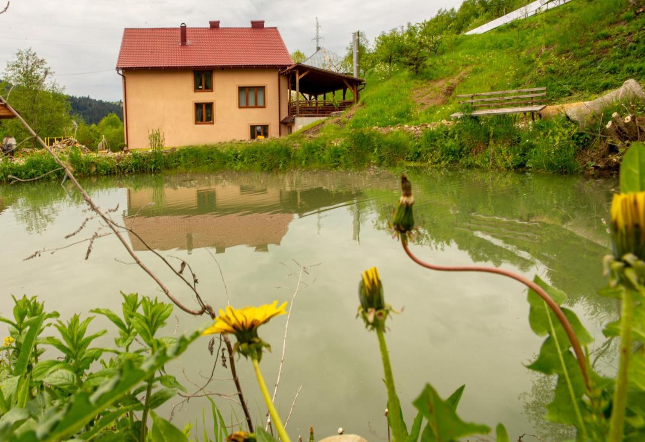 Купецький Двір Mizhhirya (Transcarpathia) Exterior foto