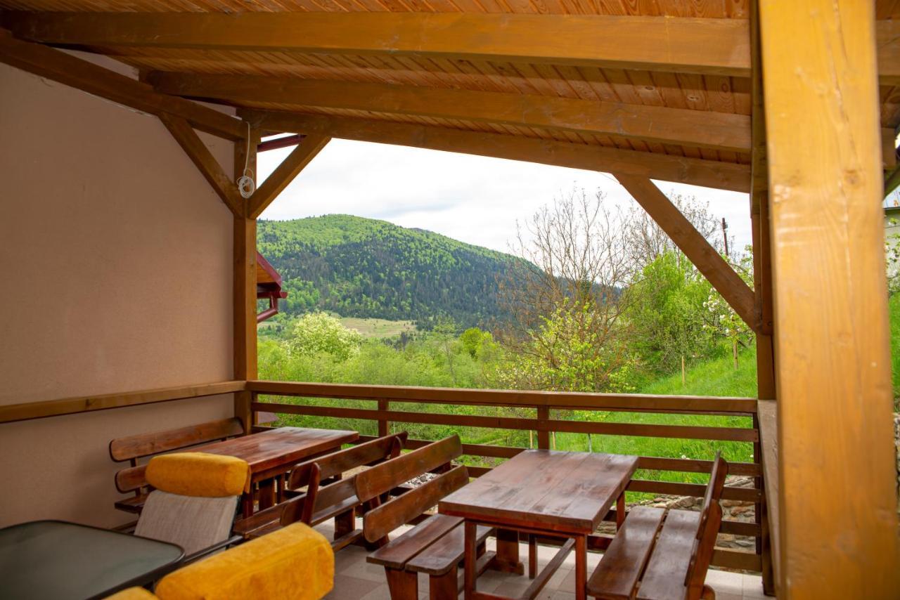Купецький Двір Mizhhirya (Transcarpathia) Exterior foto
